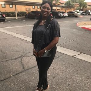 Meet your Posher, Christiana